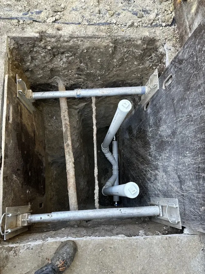 Experienced plumber completing Gas Line Repair work in Auburn Hills